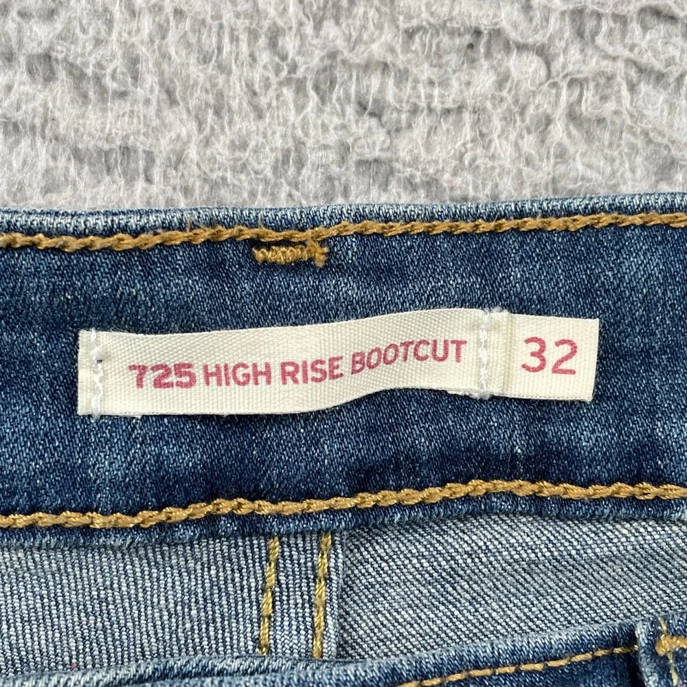 Levi's Jeans Women 32 Blue 725 High Rise Bootcut Denim Waterless Stretch
